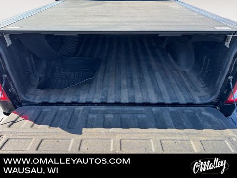 Used 2017 Chevrolet Silverado 1500 LTZ Z71 w/ LTZ Plus Package AWD/4WD image 12