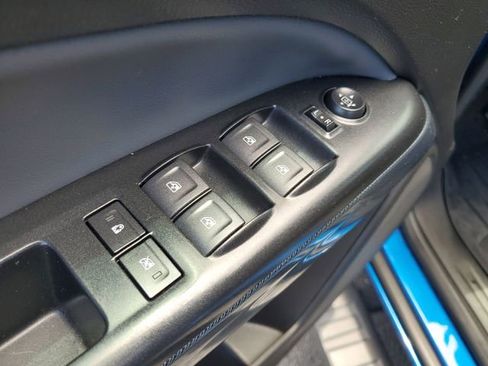 Used 2021 Chevrolet Colorado Z71 w/ Safety Package RWD image 20