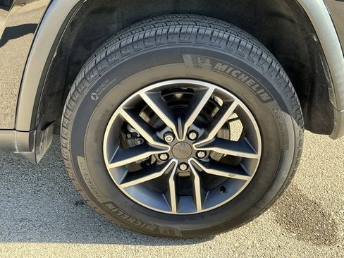 Used 2020 Jeep Grand Cherokee Limited w/ Premium Lighting Group image 5