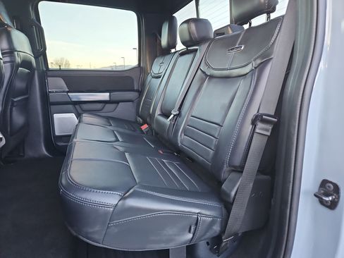 Used 2025 Ford F350 Platinum image 30