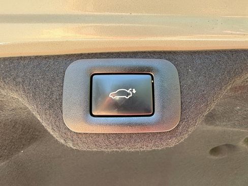 Used 2020 Lexus ES 350 w/ Premium Package FWD image 17