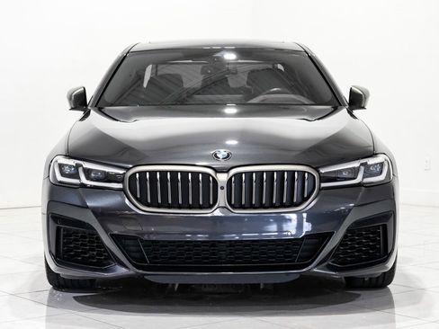 Used 2023 BMW M550i xDrive image 2