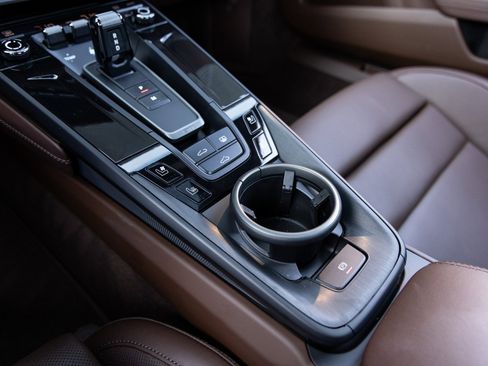 Certified 2026 Porsche 911 Carrera GTS image 18