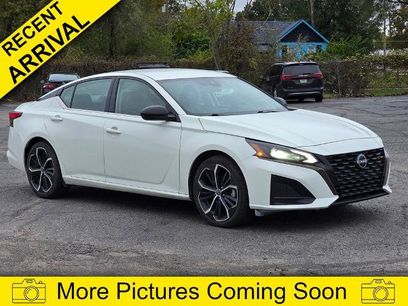 Certified 2023 Nissan Altima 2.5 SR