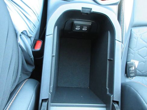 Used 2024 Toyota RAV4 Adventure image 27