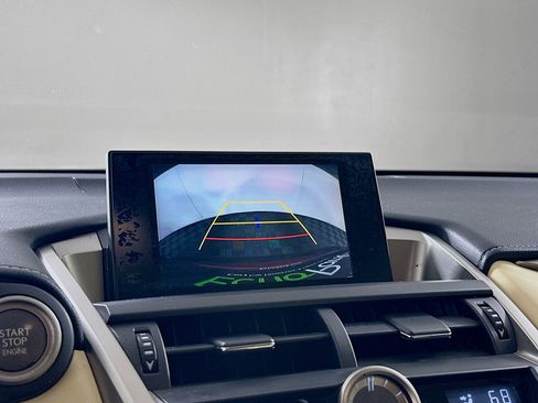 Used 2016 Lexus NX 200t AWD 4dr image 23