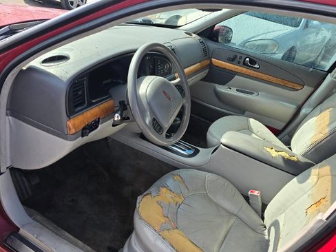 Used 1999 Lincoln Continental image 7