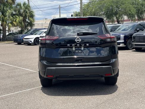 New 2026 Nissan Rogue SV w/ Cold Weather Package FWD image 7