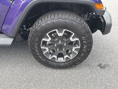 New 2026 Jeep Wrangler Unlimited Sahara AWD/4WD image 14