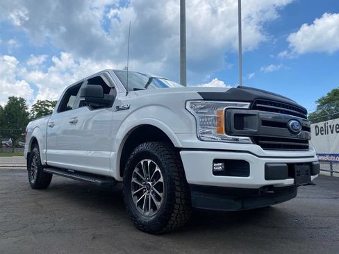 Used 2018 Ford F150 XLT w/ Equipment Group 302A Luxury AWD/4WD image 31