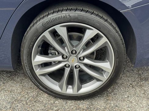 Used 2025 Chevrolet Malibu LT FWD image 7
