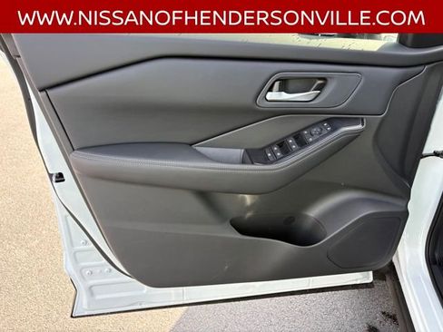 New 2026 Nissan Rogue SV w/ Cold Weather Package AWD/4WD image 25
