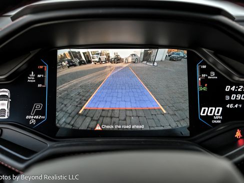 Used 2021 Lamborghini Huracan EVO image 33