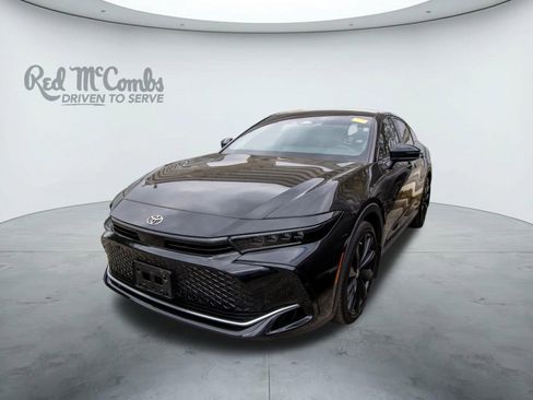 Certified 2026 Toyota Crown Nightshade image 1