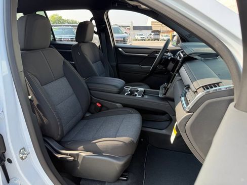 New 2026 GMC Acadia Elevation w/ Black Edition image 28