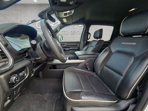 Used 2025 RAM 1500 Laramie image 19