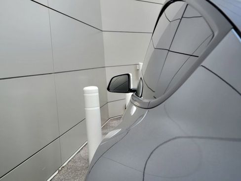 Used 2026 Tesla Model Y Long Range image 43