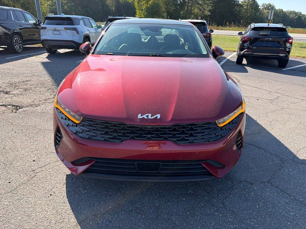 Used 2024 Kia K5 EX w/ EX Premium Package FWD image 2