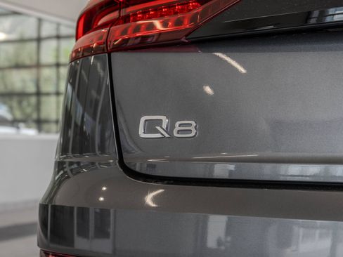 Used 2020 Audi Q8 Premium Plus AWD/4WD image 22