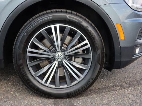 Used 2018 Volkswagen Tiguan SE image 8