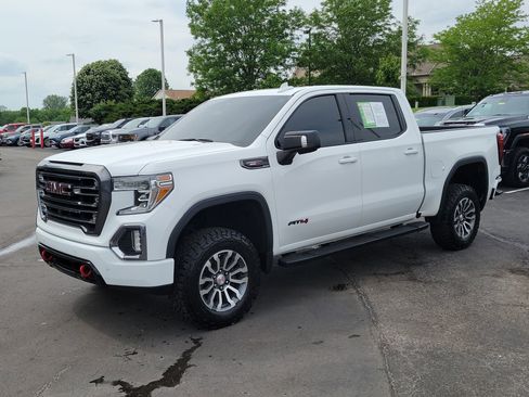 Used 2020 GMC Sierra 1500 AT4 w/ AT4 Premium Package AWD/4WD image 2