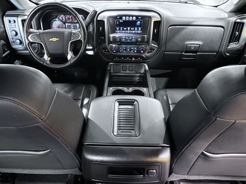 Used 2017 Chevrolet Silverado 1500 LTZ Z71 w/ LTZ Plus Package AWD/4WD image 13