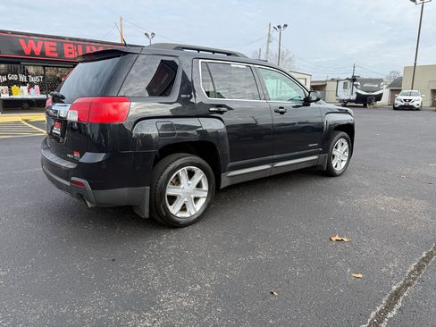 Used 2011 GMC Terrain SLT image 4