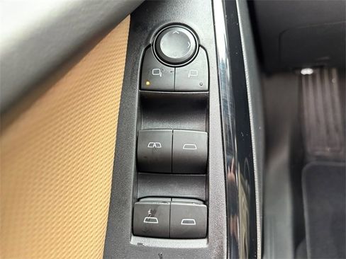 New 2026 Chevrolet Equinox ACTIV w/ Convenience Package III image 18