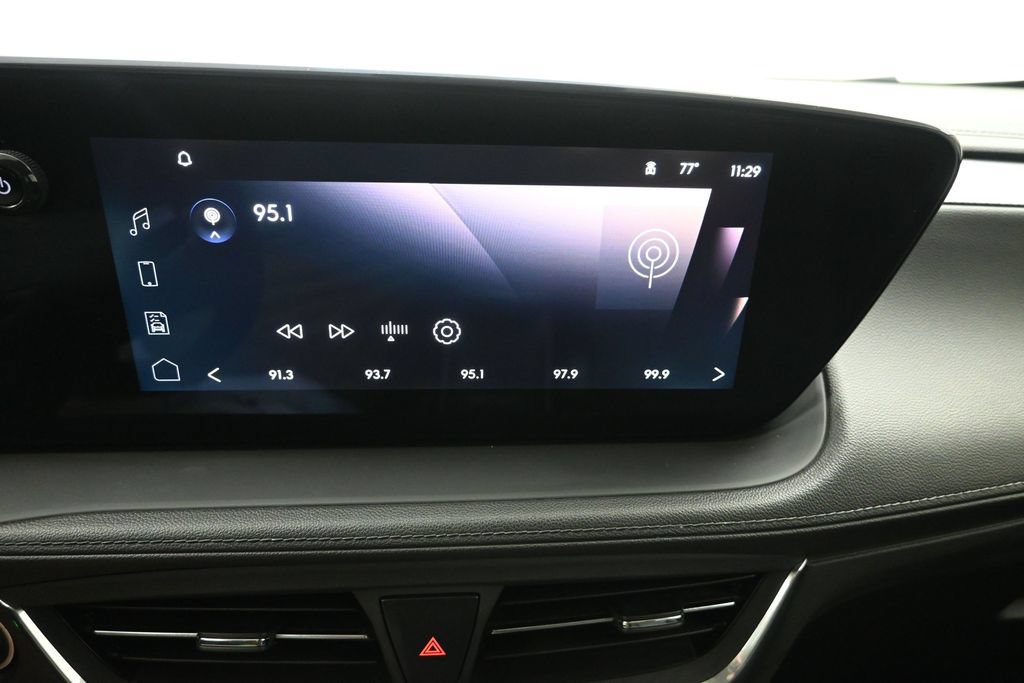 Used 2024 Buick Encore GX Preferred w/ Comfort Package FWD image 15
