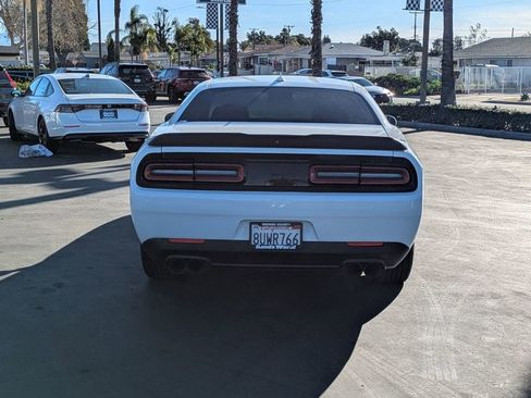 Used 2016 Dodge Challenger R/T Scat Pack image 15