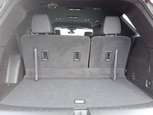 Used 2023 Chevrolet Traverse LT w/ LPO, Floor Liner Package image 23