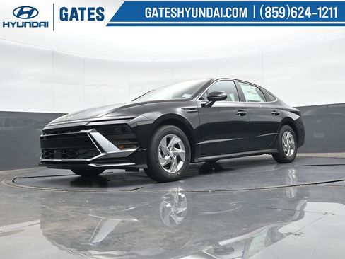 Used 2025 Hyundai Sonata SE image 36