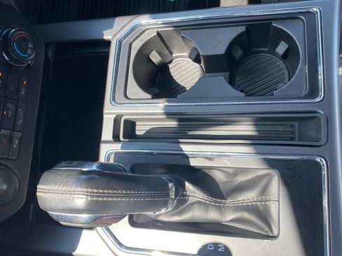 Used 2018 Ford F150 XLT w/ Equipment Group 302A Luxury AWD/4WD image 18