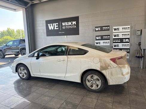 Used 2013 Honda Civic LX image 1