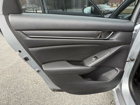 Used 2019 Honda Accord Sport image 23