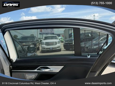 Used 2016 BMW 750i xDrive AWD/4WD image 57