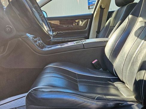 Used 2013 Jaguar XJ L Portfolio image 17