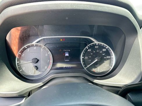 Used 2021 Nissan Titan S RWD image 12