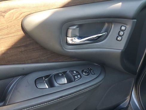 Used 2020 Nissan Murano Platinum image 47