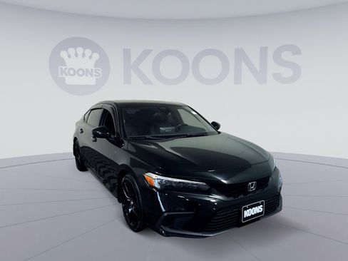 Used 2023 Honda Civic Sport image 10
