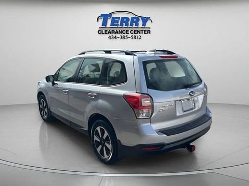 Used 2018 Subaru Forester 2.5i w/ Alloy Wheel Package image 4