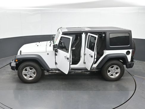 Used 2016 Jeep Wrangler Unlimited Sport w/ Quick Order Package 24S AWD/4WD image 46