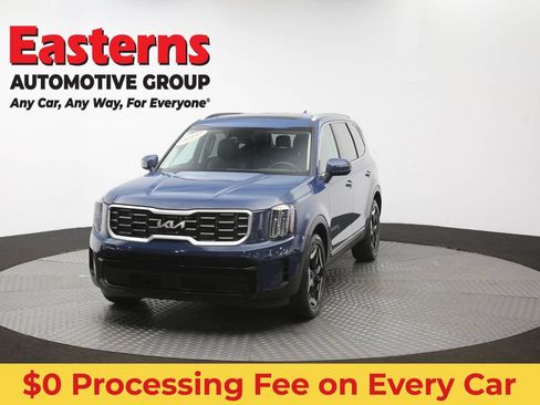 Used 2025 Kia Telluride S FWD image 56