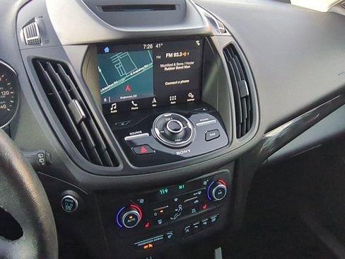 Used 2018 Ford Escape Titanium image 13