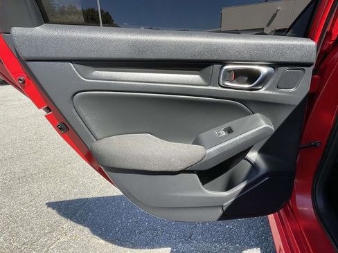 Used 2022 Honda Civic Sport image 15