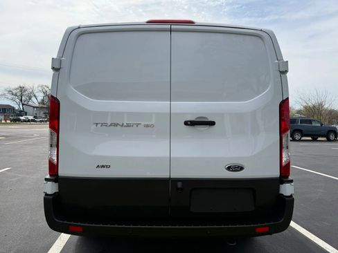 Used 2021 Ford Transit 150 Low Roof AWD image 6