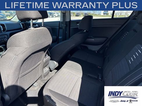 Used 2018 Kia Sportage LX w/ LX Popular Package AWD/4WD image 9