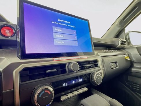 Certified 2025 Toyota Tacoma TRD Sport AWD/4WD image 17