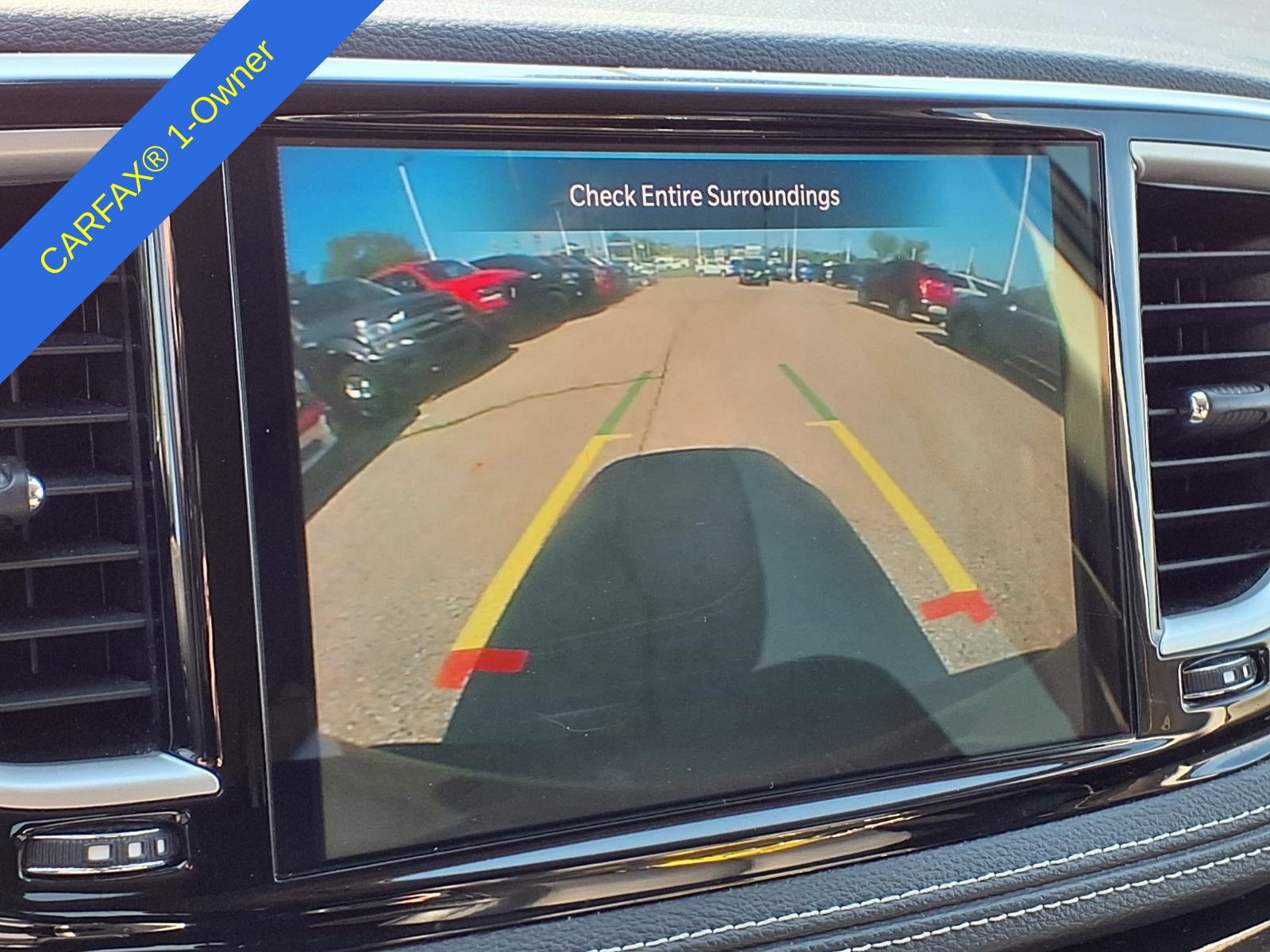Used 2024 Chrysler Pacifica Limited FWD image 26