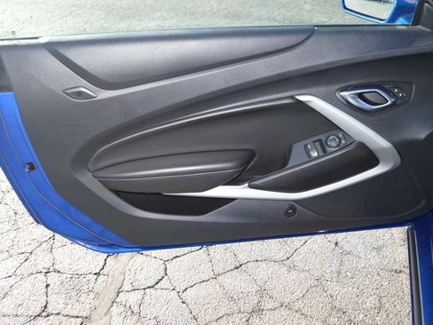 Used 2018 Chevrolet Camaro LT image 14